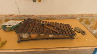 Balafón africano de madera
