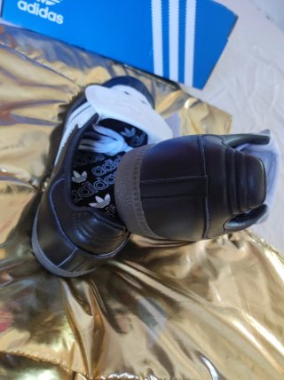 Adidas Samba Zapatillas Negras y Blancas