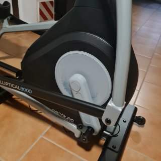 Cinta de correr, bicicleta elíptica y remo