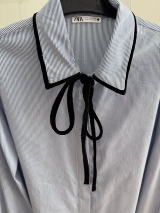 Camisa Zara Rayas Azules con Lazo