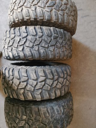 Neumáticos Cooper STT Pro 33x12.5 R15