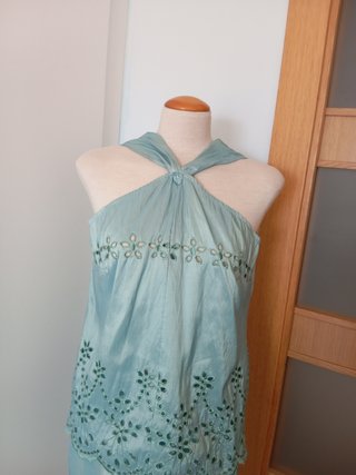 Conjunto blusa y falda verde talla M/L