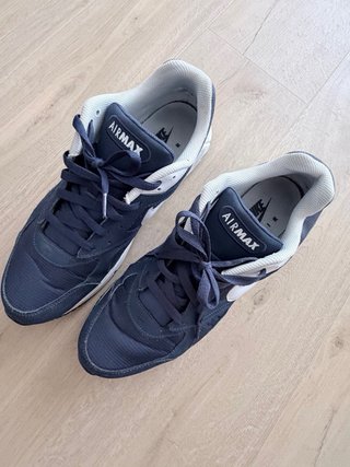 Nike Air Max IVO Hombre Talla 44.5