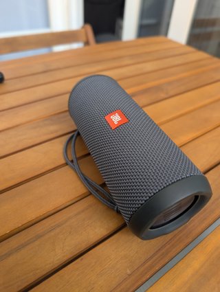 Coluna JBL Flip Essential Cinza