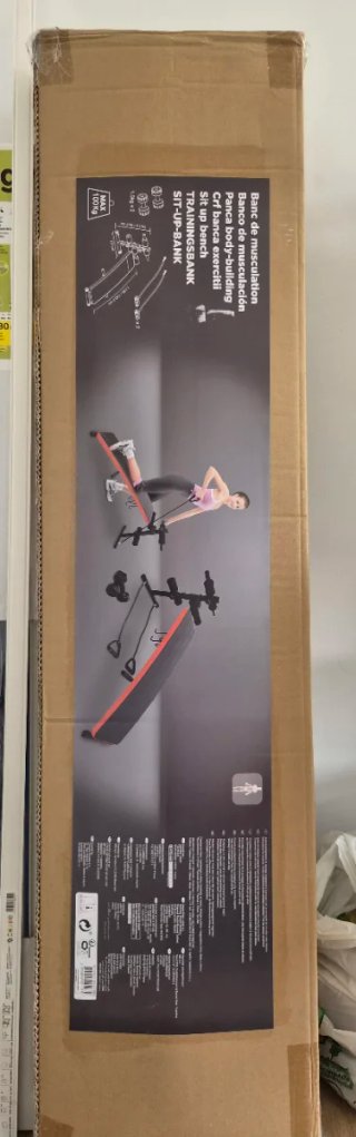 Una banca de musculacion