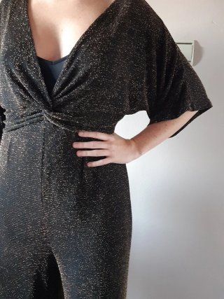 Mono fiesta negro y dorado Talla M