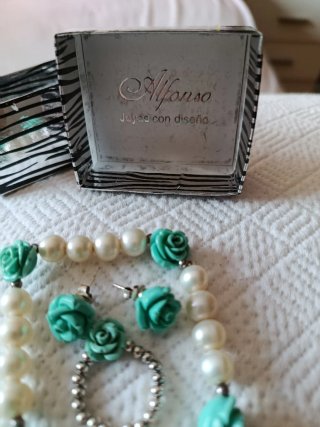 Conjunto Pulsera, Pendientes y Anillo