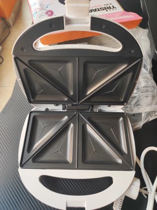 Sandwichera Tristar SA-3052 750W