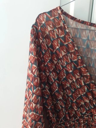 Vestido estampado geométrico