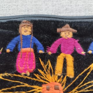 Bolso artesanal bordado étnico
