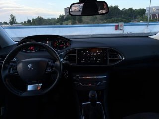 Peugeot 308 2018