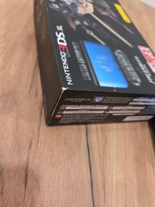 Nintendo 3DS XL Fire Emblem Edición Limitada