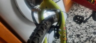 Bicicleta infantil Denver roja sin estrenar