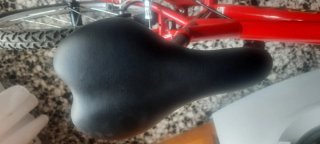 Bicicleta infantil Denver roja sin estrenar