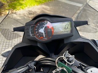 KTM 990 SUPERMOTO T