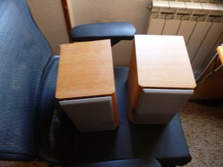 Altavoces Kenwood Marrones y Plateados
