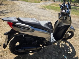 Moto Kymco People 125cc con motor super dink