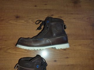 Botas de moto marrones marca Overlap. Talla 42