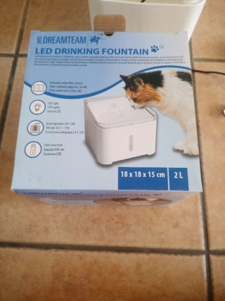 Bebedero Eléctrico para Mascotas