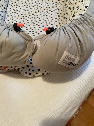 Protector cuna y nido estampado lunares