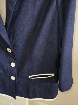 Chaqueta americana Punt Roma azul marino. Talla 44