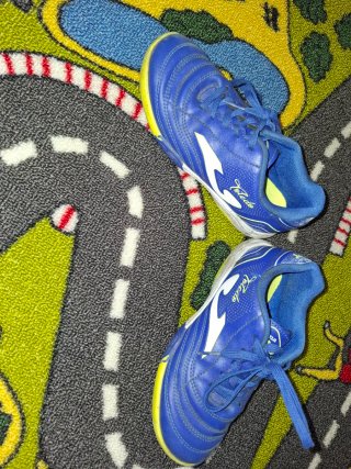 Talla 31 Botas de fútbol Joma Toledo