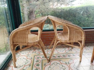 2 Sillones de Mimbre Marrones y Beige