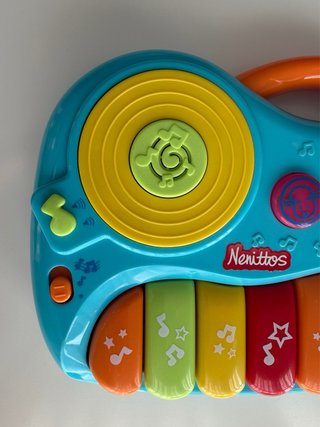 Teclado infantil luces y sonidos