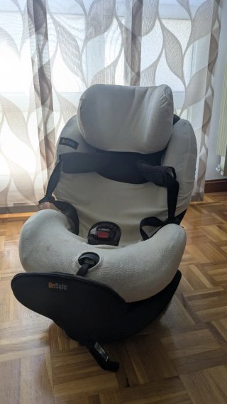 Silla coche BeSafe Izi Plus sin Isofix