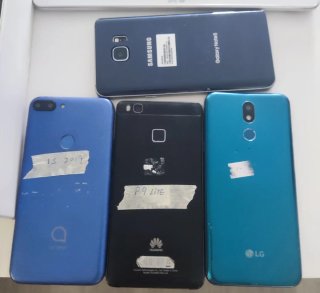 Lote 4 Móviles y 2 Tablets