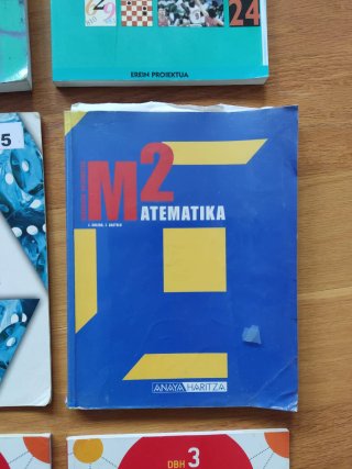 Libros matemáticas ESO (1/2/3) en euskera