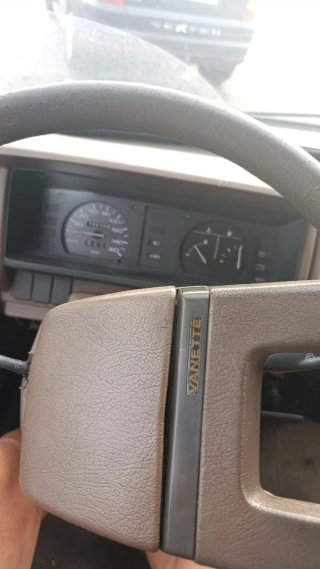 Nissan Vanette 1989