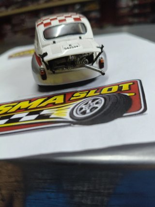 Scalextric Fiat Abarth 1000 Rally con Luz