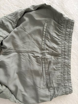 Pantalón cargo verde chica