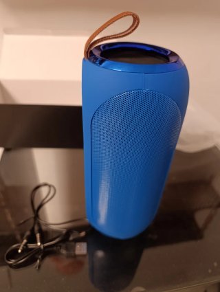 Altavoz Portátil Bluetooth Azul y Rojo