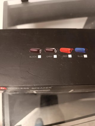 Altavoz Portátil Bluetooth Azul y Rojo