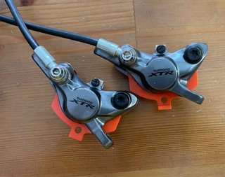 Frenos Shimano XTR M9000