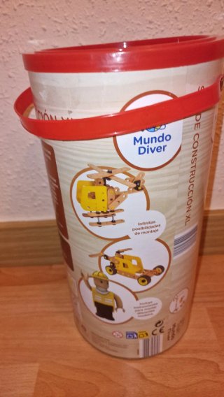 Juguete de construcción de madera