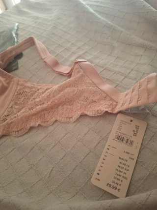 Sujetador 100E Women'S Secret, rosa nude,encaje.