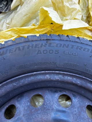 Ruedas de invierno Dunlop 4 tornillos