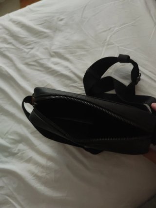 Bolso bandolera Pull and Bear negro