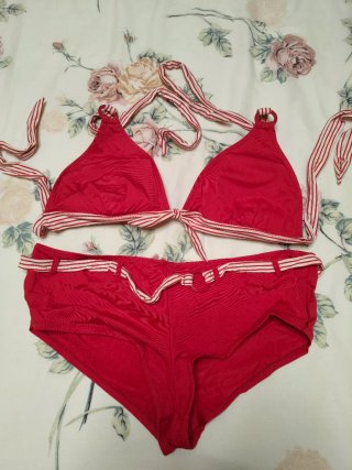 Bikini Rojo Talla M con Tiras