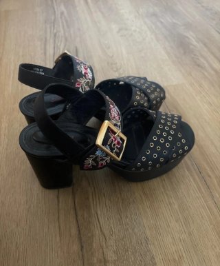 Sandalias The Kooples Plataforma Bordadas
