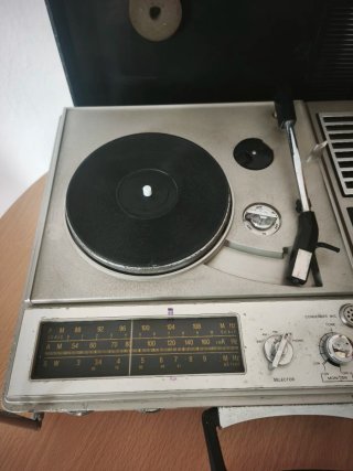 Tocadiscos Orión Radio Cassette Vintage