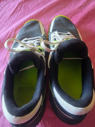 Zapatillas Nike Hombre Negras y Verdes