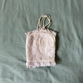 Top blanco de Stradivarius
