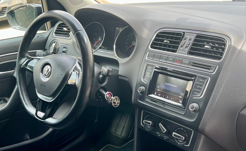 Volkswagen Polo 1.2 TSI BMT Sport 3p 2015, foto 17