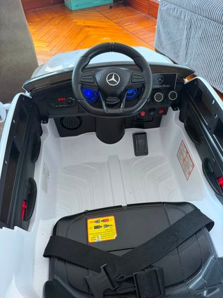 Coche eléctrico infantil Mercedes GLC Coupé