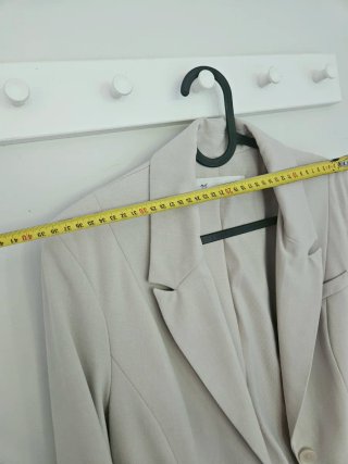 Americana beige Talla M