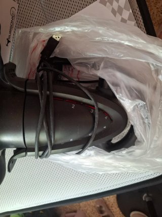 Volante y Pedales SUBSONIC PS4/PS3/Xbox One/PC